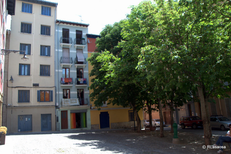 Pisos en Venta en Pamplona-Iruña en zona Casco Antiguo con 1 habitaciones, DOS DE MAYO