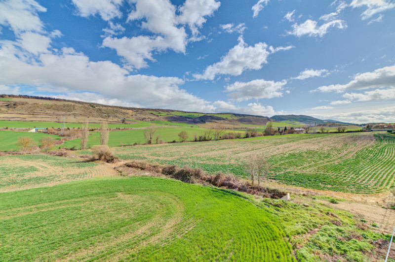 Casas o chalets en Venta en Monreal con 4 habitaciones, Carretera Jaca, 2