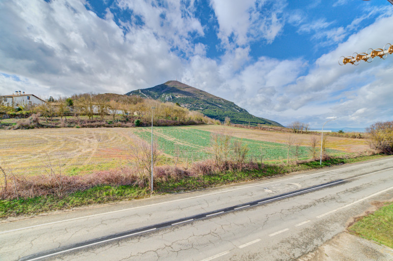 Casas o chalets en Venta en Monreal con 4 habitaciones, Carretera Jaca, 2