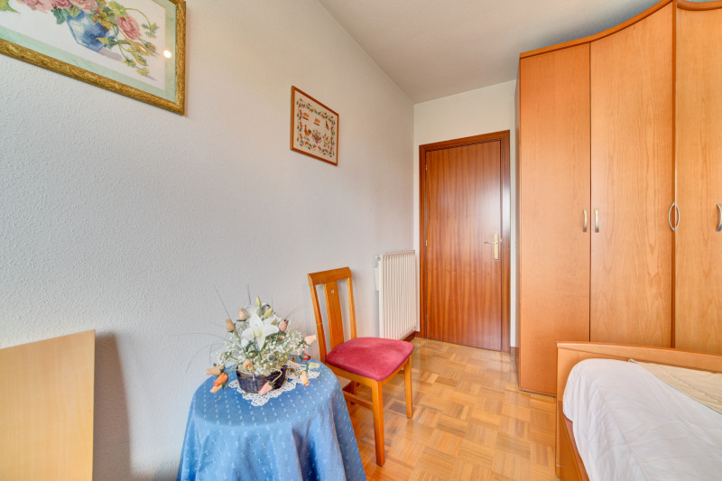 Pisos en Venta en Pamplona-Iruña en zona Echavacoiz norte con 2 habitaciones, Remiro de Goñi 38
