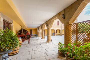Edificios-Venta-Beire-725198-Foto-7-Carrousel