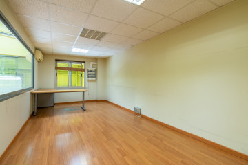 Naves-Alquiler-Aranguren-809337-Foto-17-Carrousel