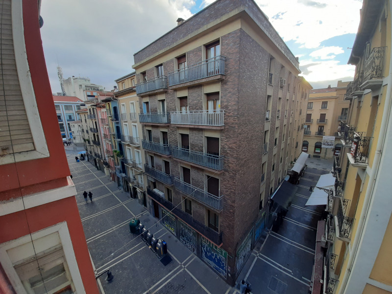 Pisos en Venta en Pamplona-Iruña en zona Casco Antiguo con 1 habitaciones, CALLE ESTAFETA, 71