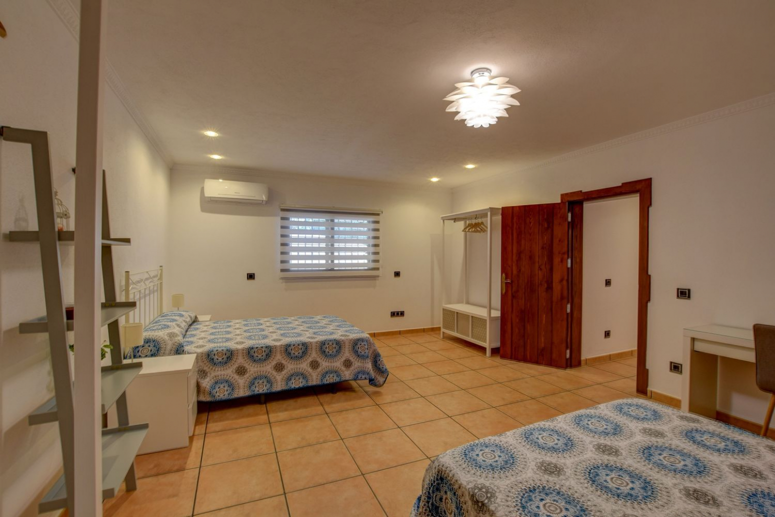 Casas o chalets-Alquiler-Santa Eulalia del RÃ­o-806128-Foto-12