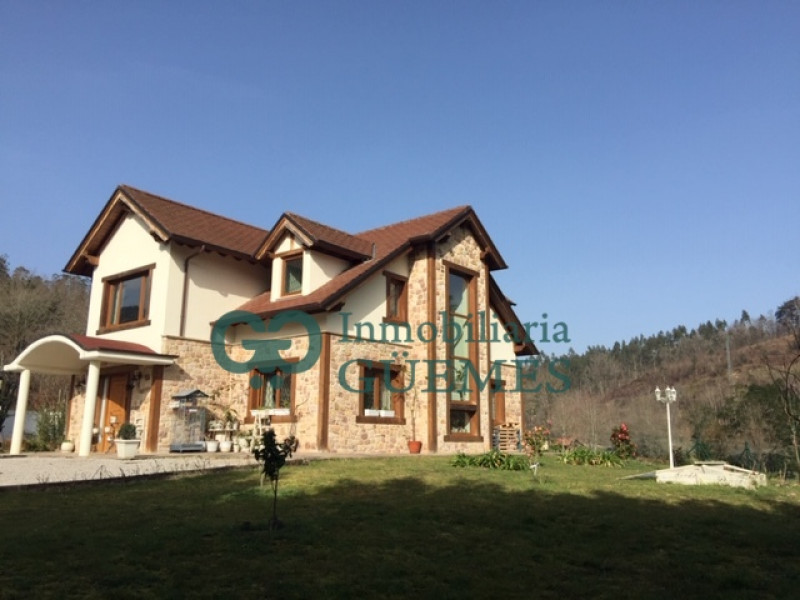 Casas o chalets en Venta en Cabezón de la Sal, Cantabria