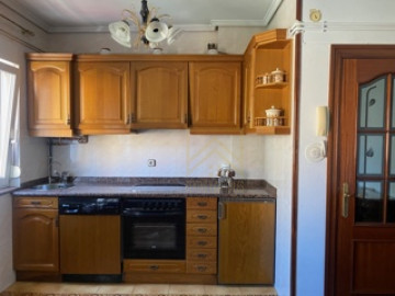 VIVIENDA EN MALIAÑO