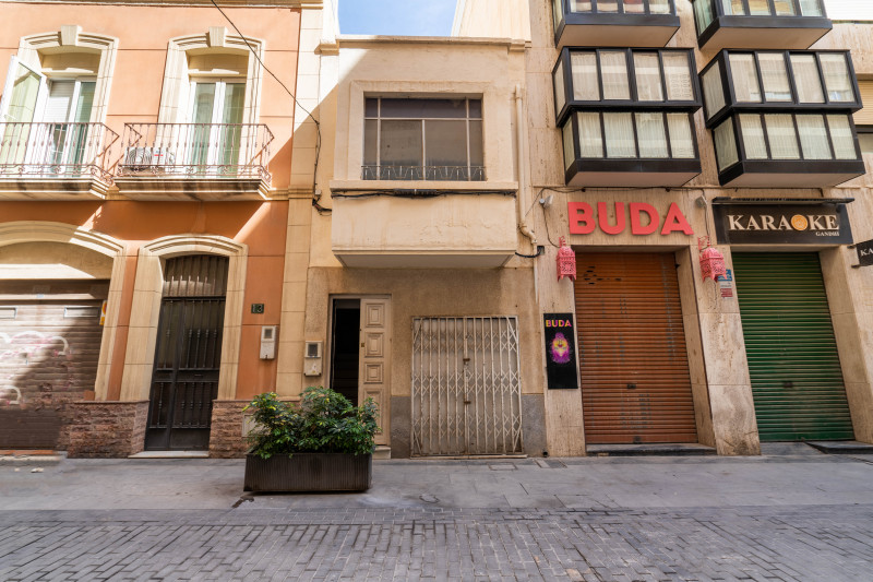 ATENCION INVERSION, CASA TRADICIONAL EN EL CENTRO DE ALMERIA