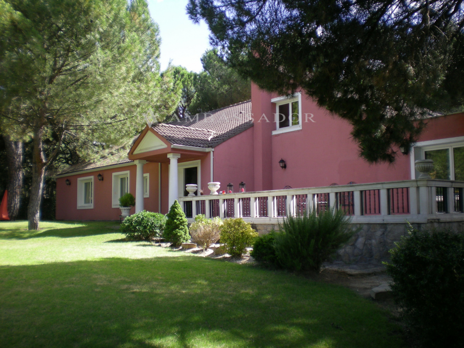 Chalet en Montealina