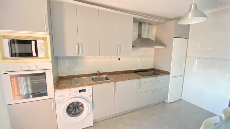 ALQUILER EN HOZNAYO 3 HAB-2 BAÑOS-GARAJE-TRASTERO