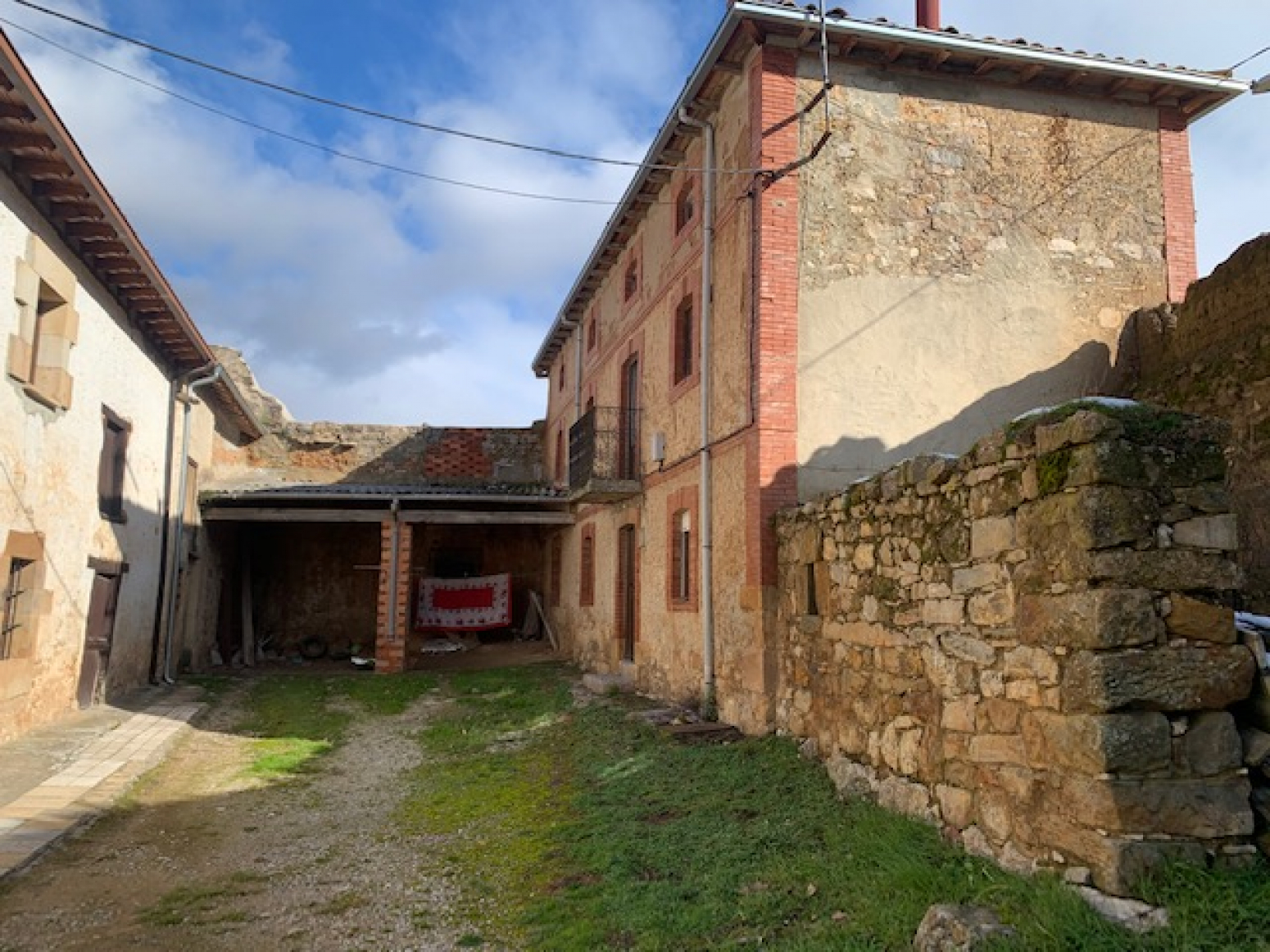 Casa en Villallano, junto a Aguilar de Campoo
