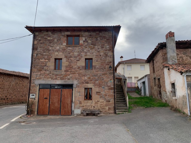 Casa en Villanueva de la Nía