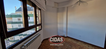 Pisos-Venta-Oviedo-699328-Foto-32-Carrousel