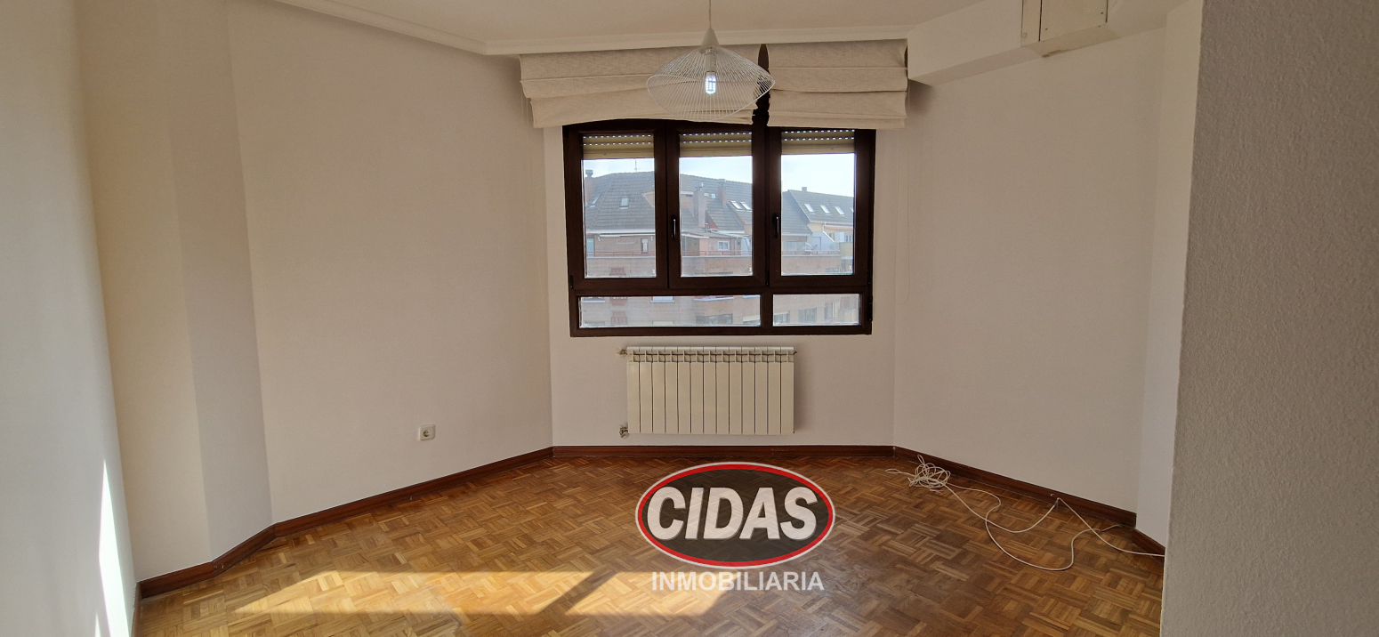 Pisos-Venta-Oviedo-699328-Foto-31