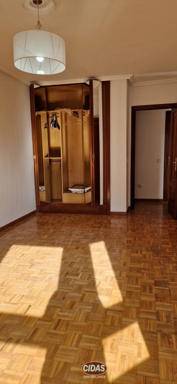 Pisos-Venta-Oviedo-699328-Foto-23-Carrousel